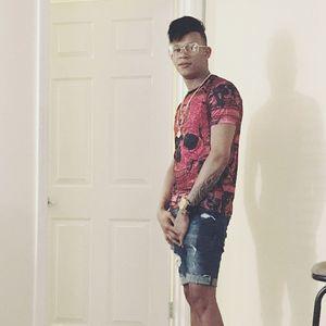 Meet your Posher, Eduardo